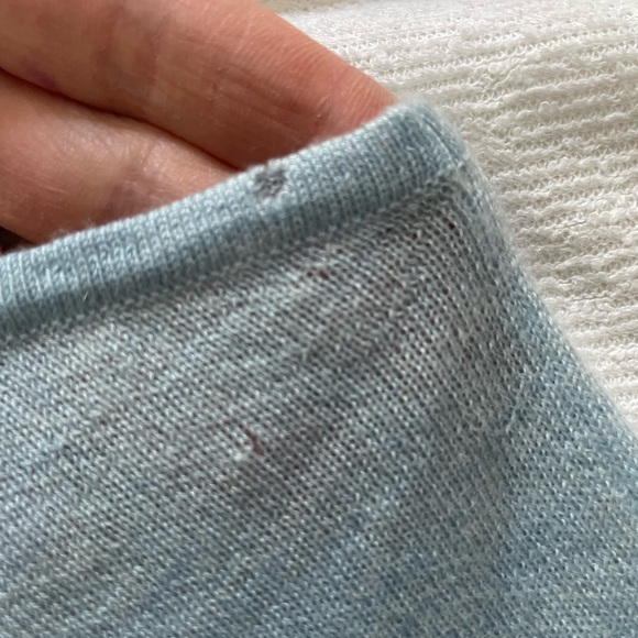 Bee + roo 100% cashmere nursing poncho - Picture 7 of 9